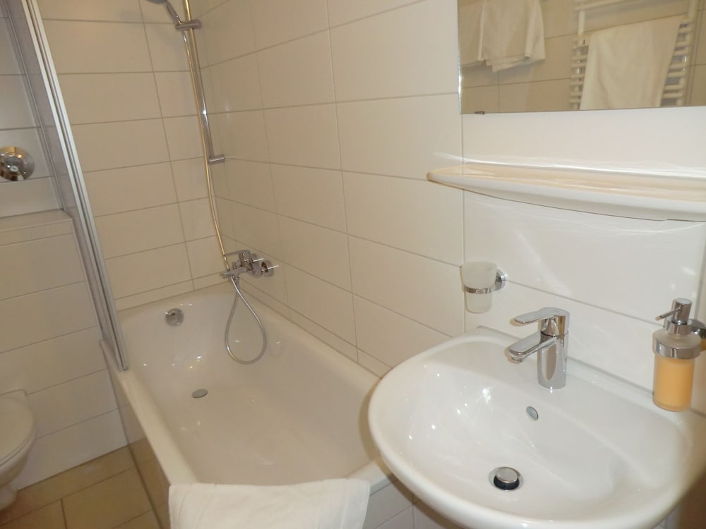 Фото Hotel Pension Haydn