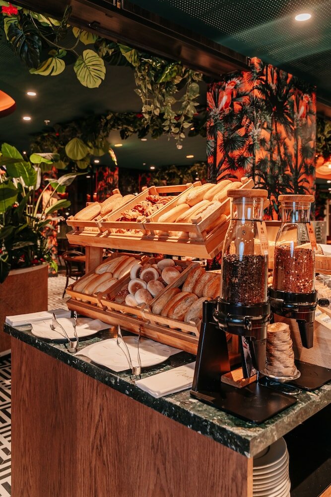 Фото Corendon Amsterdam New-West, a Tribute Portfolio Hotel