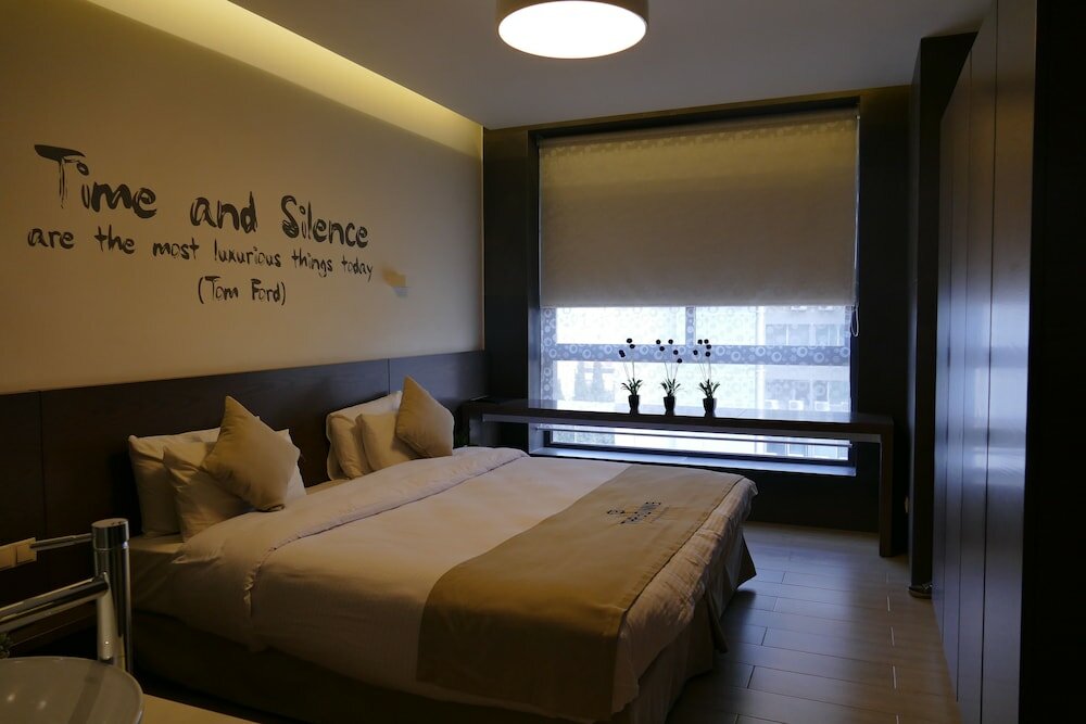 Фото Three O Nine Urban House