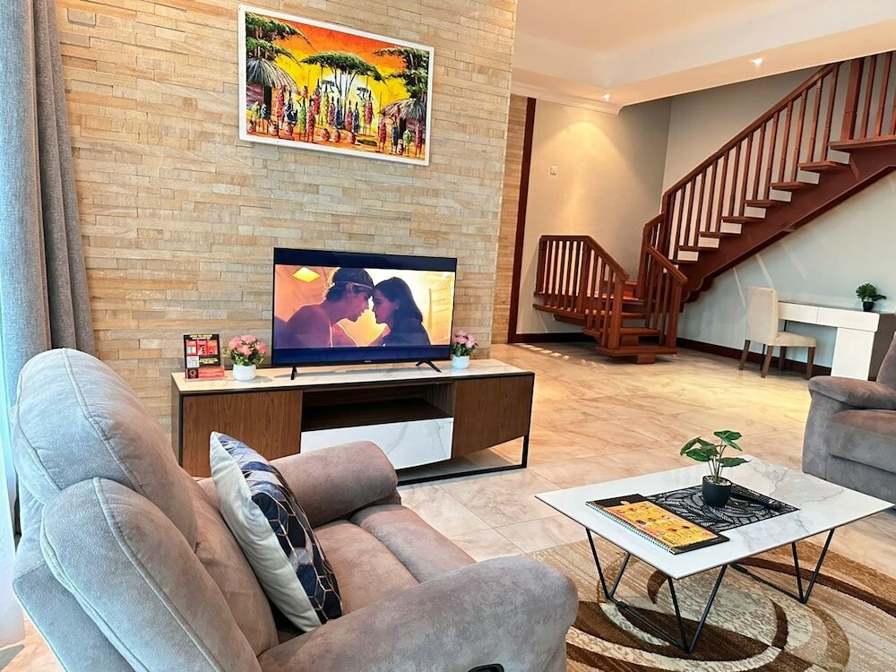 Фото Апартаменты Fairview Luxury