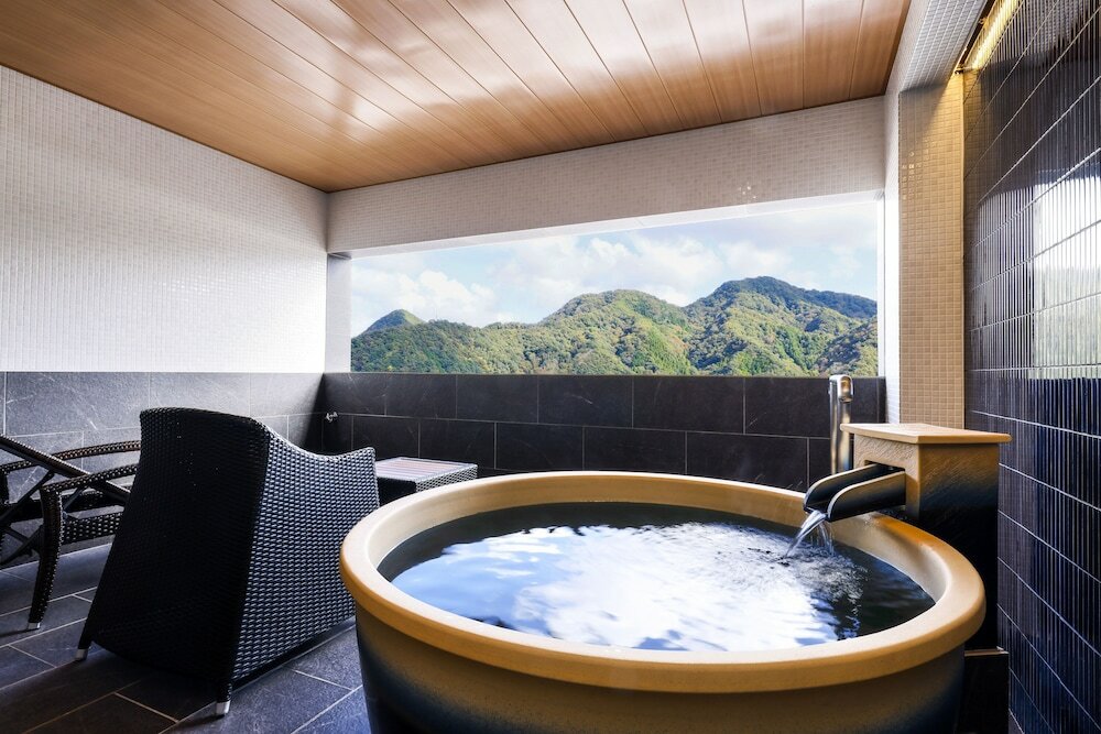 Фото Kawaguchiya Kinosaki Riverside Hotel