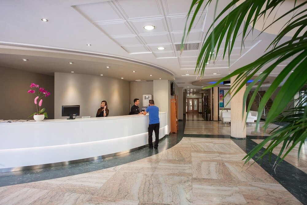 Фото отеля 3