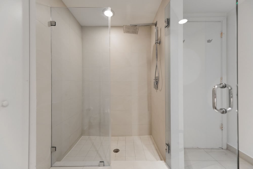 Фото Stunning ocean view condo in Hyde Beach