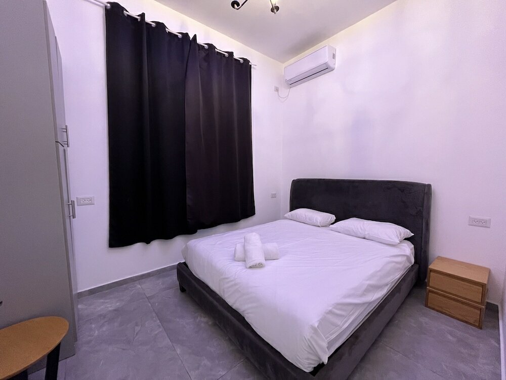 Фото Ha-Yarkon Forty One