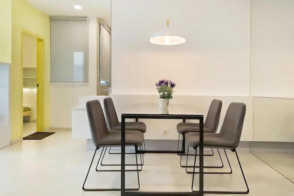 Фото Straits Garden Suites Penang