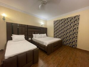 Гостиница Hotel 12 Oclock