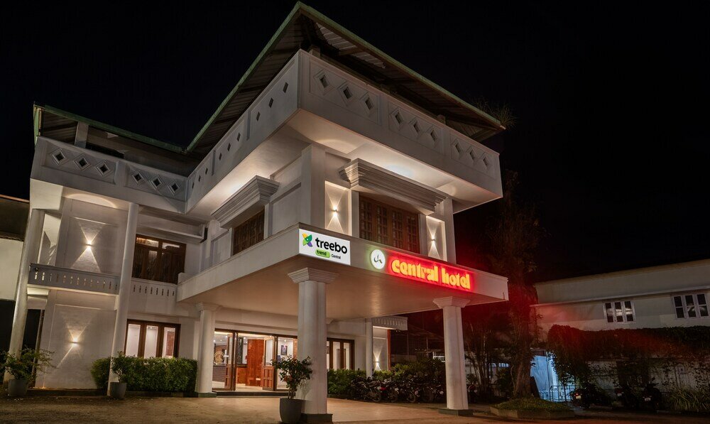 Фото Treebo Trend Central