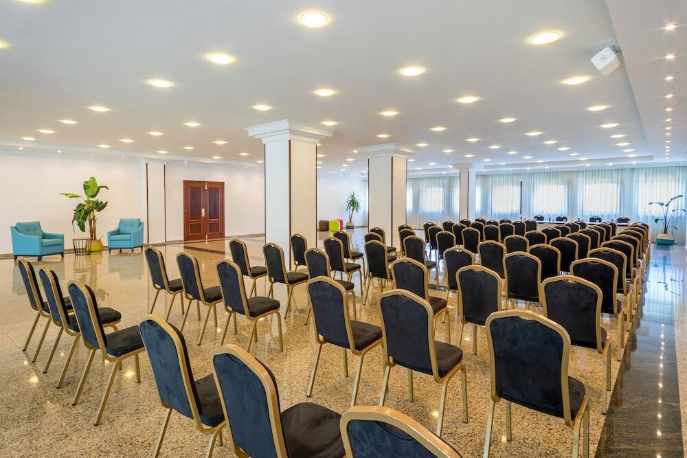 Фото Hotel Santiago Plaza Affiliated by Meliá