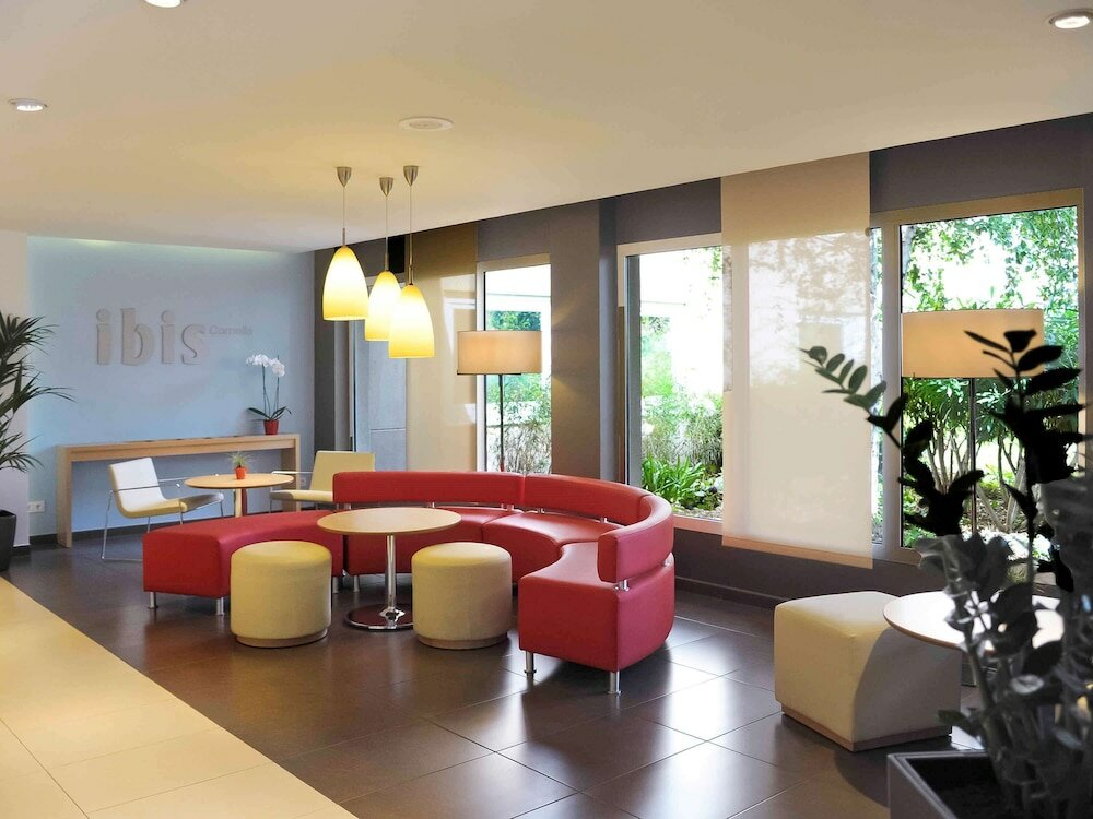 Фото Ibis Barcelona Cornella