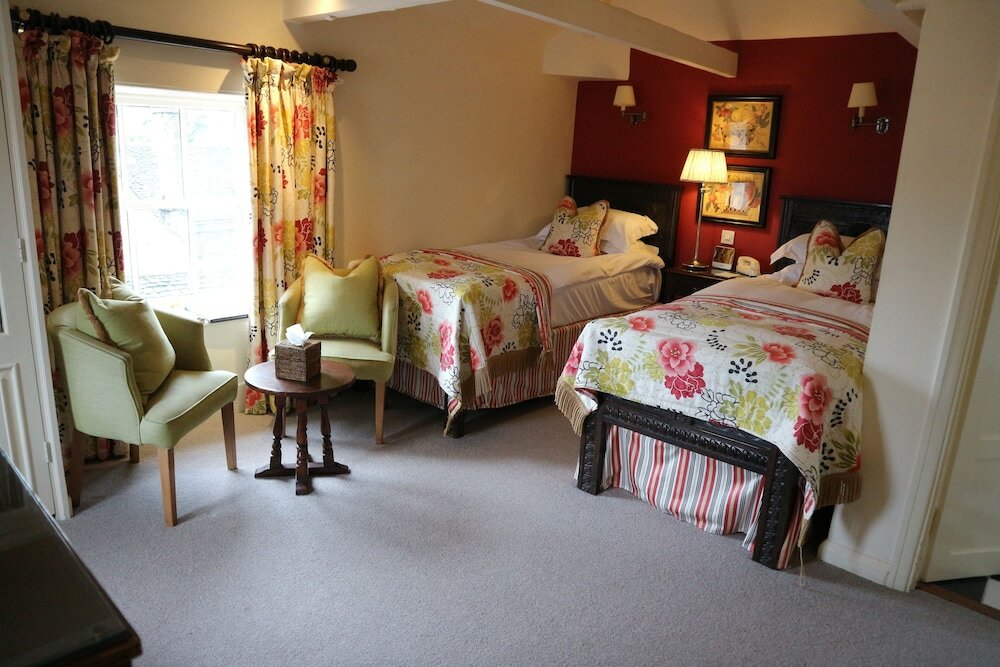 Фото Bay Tree Hotel