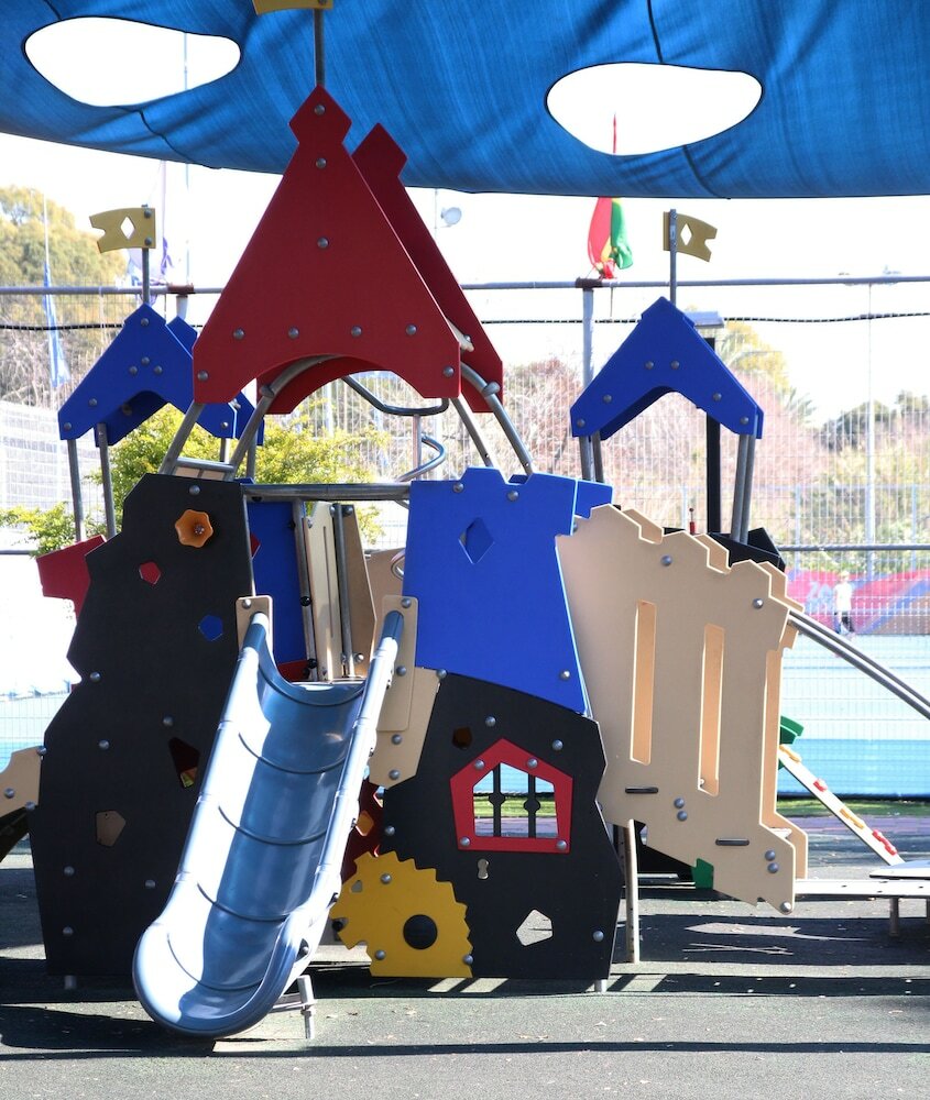 Фото Kfar Maccabiah Hotel and Suites