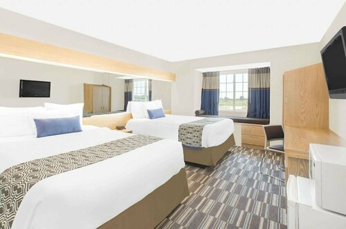 Гостиница Microtel Inn & Suites by Wyndham Ames в Амесе