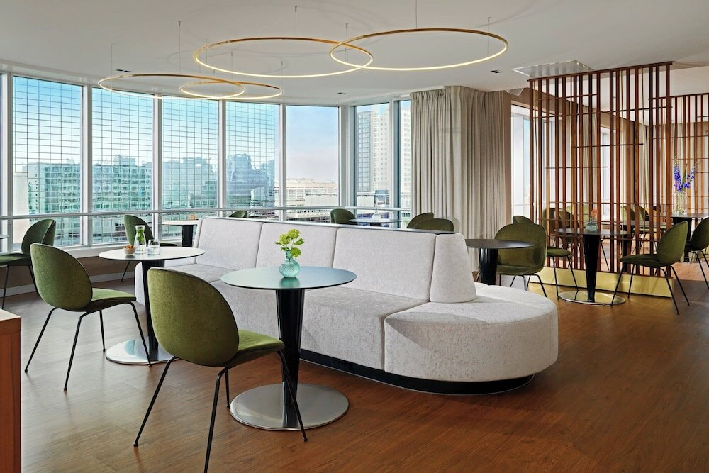 Фото Rotterdam Marriott Hotel