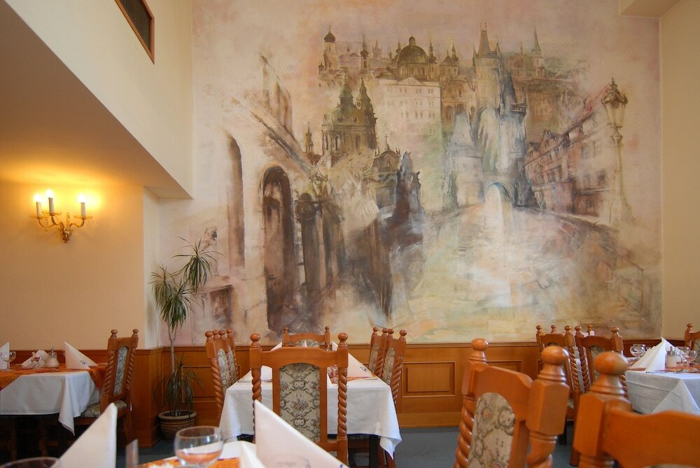 Фото Opera Hotel