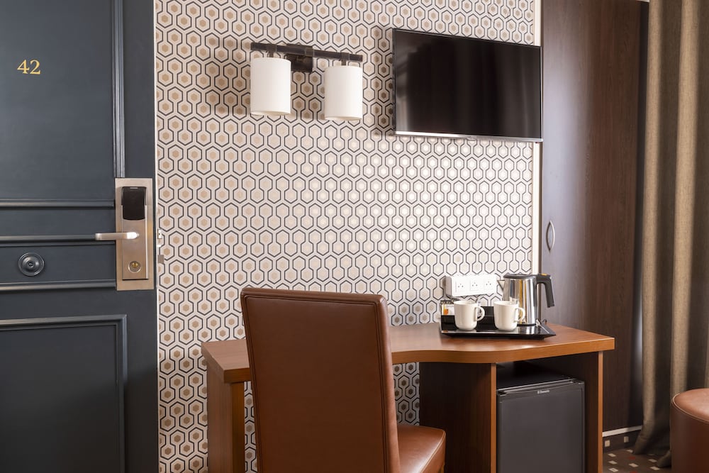 Фото Hotel Abbatial Saint Germain