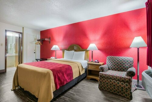 Гостиница Econo Lodge & Suites