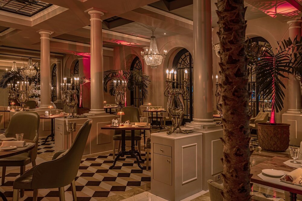 Фото Victoria Jungfrau Grand Hotel & SPA