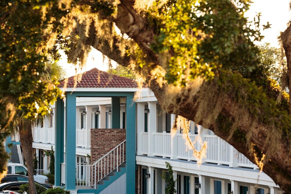 Фото Southern Oaks Inn