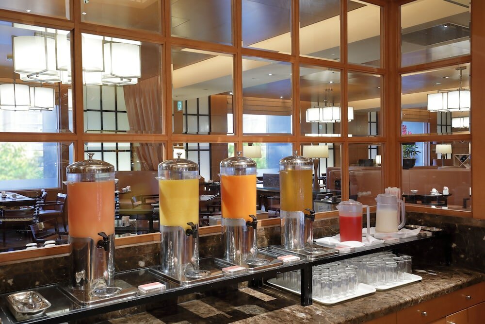 Фото Sheraton Miyako Hotel Osaka