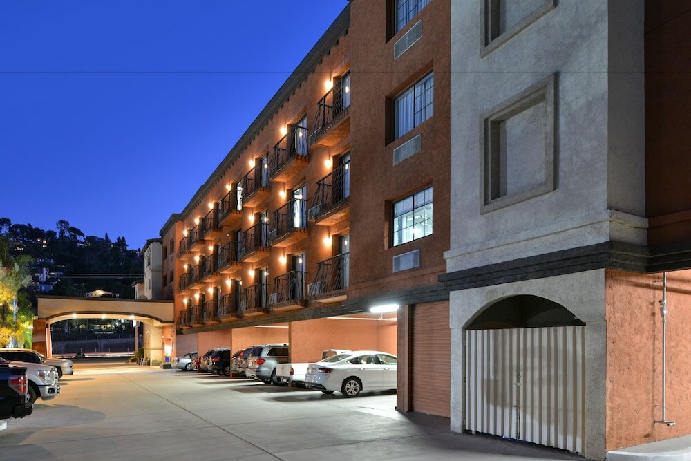 Фото Best Western Plus La Mesa San Diego