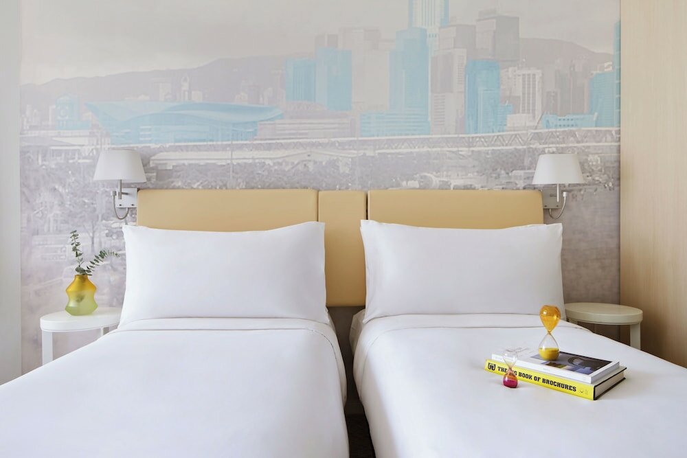 Фото Ying'nFlo, Wesley Admiralty, Hong Kong