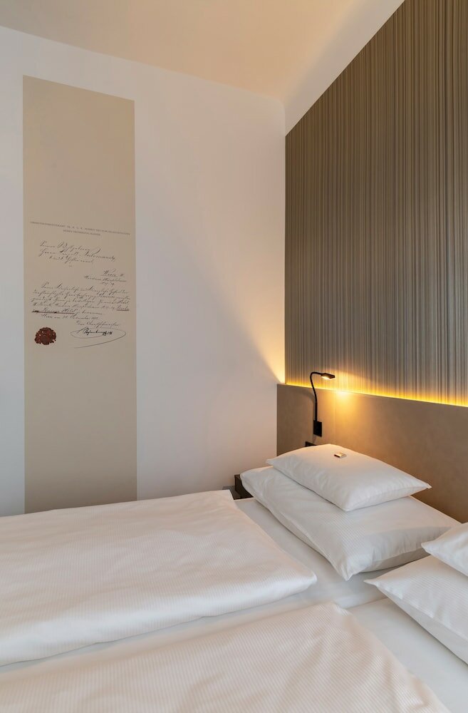 Фото Hotel Erzherzog Rainer in Vienna