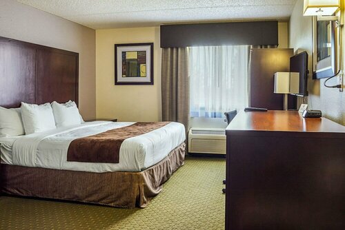 Гостиница Quality Inn & Suites Clackamas Portland в Лейк Освего