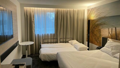 Гостиница Novotel Rennes Alma в Ренне