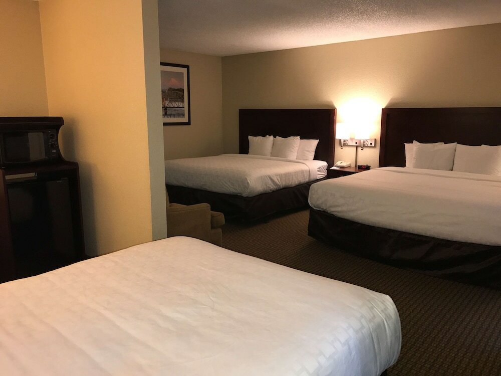 Фото SureStay Hotel by Best Western SeaTac Airport North