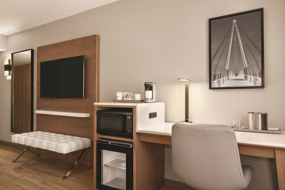 Фото Radisson Hotel Seattle Airport