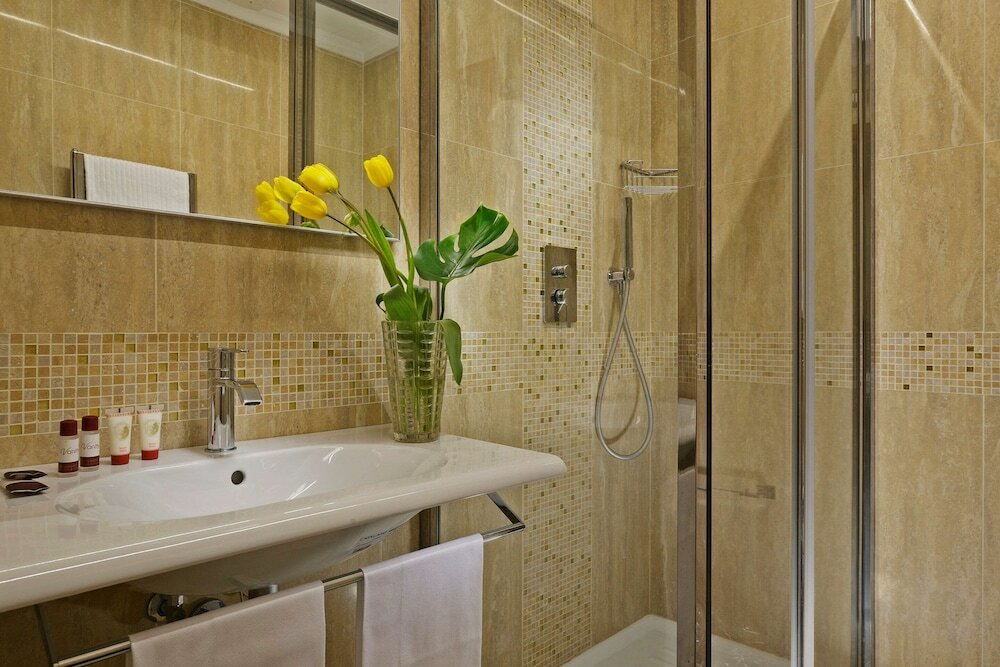 Фото Comfort Hotel Bolivar