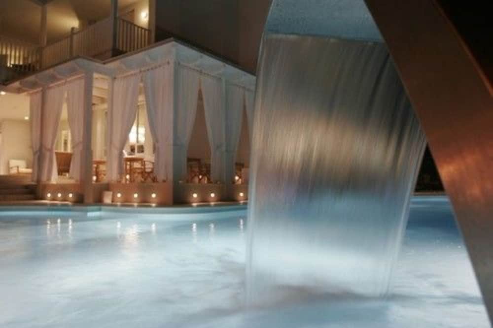 Фото Le Rose Suite Hotel