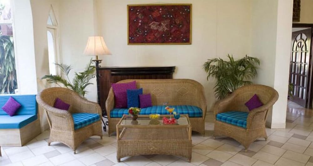 Фото Varca Palms Beach Resort