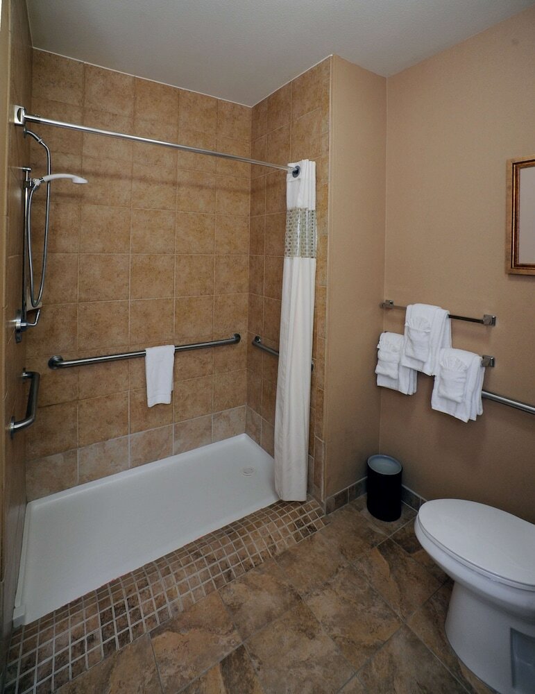 Фото Hampton Inn Seguin