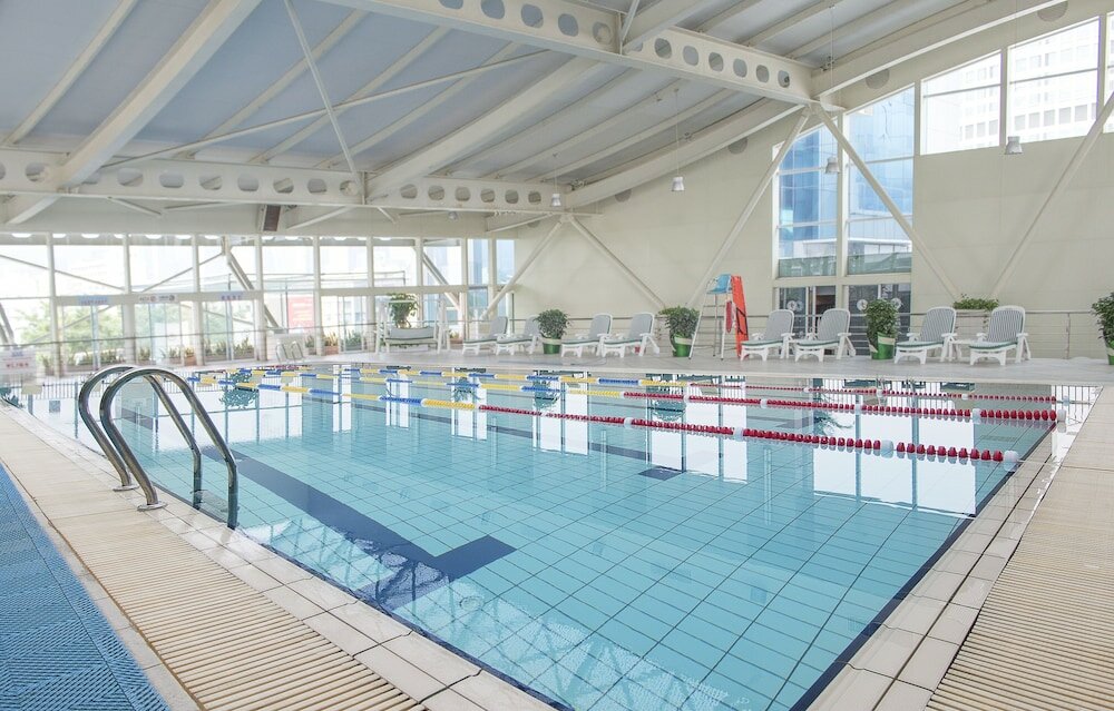 Фото The Pavilion Hotel