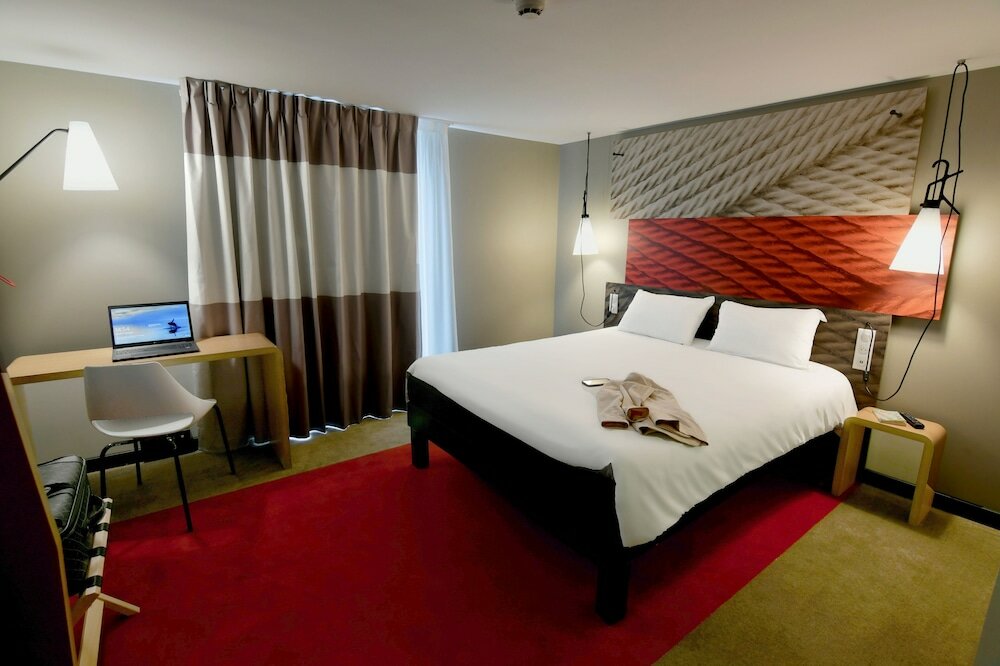 Фото отеля 3