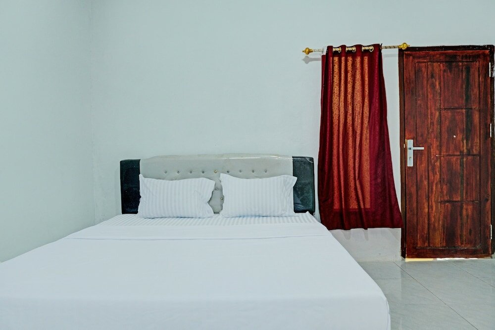 Фото Spot On 92412 Homestay Eka Fortuna Ranau