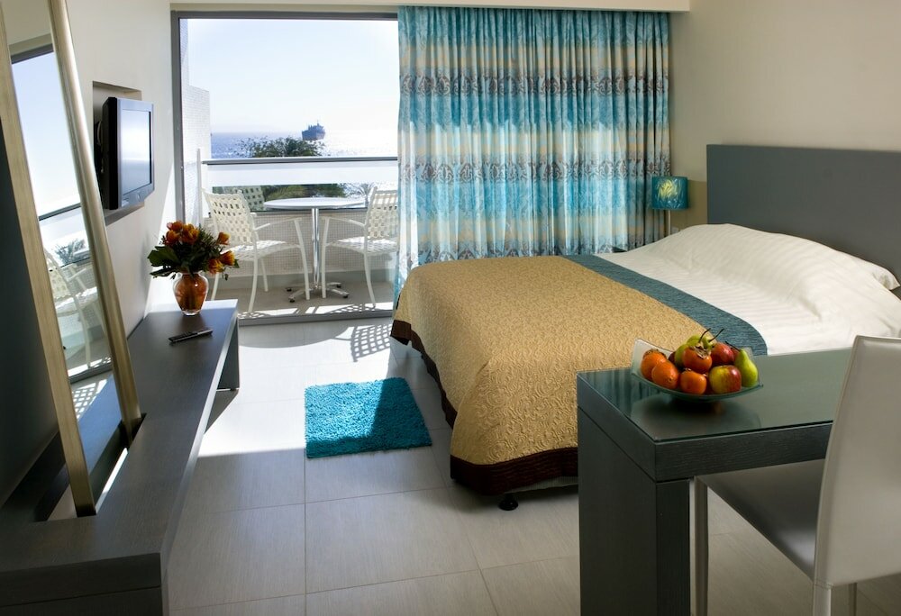 Фото Neptune Eilat by Dan Hotels