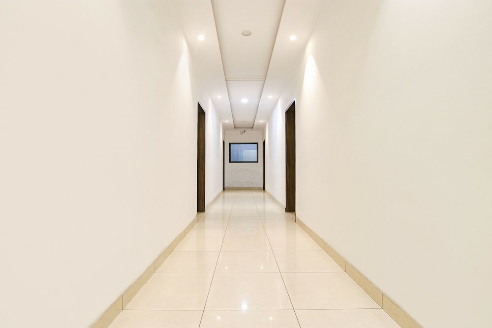 Фото Fabhotel Ace