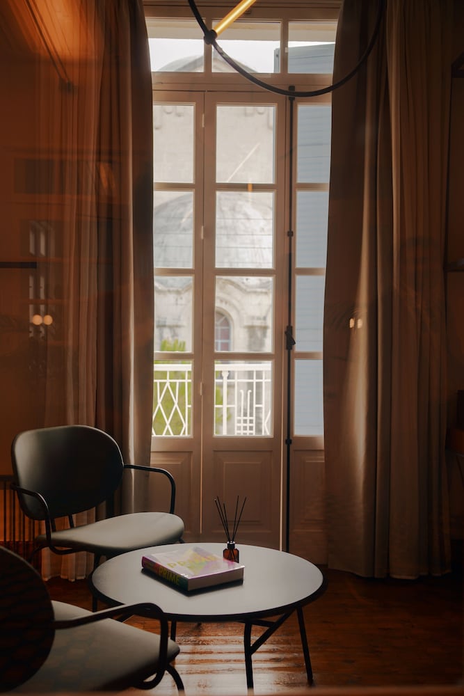 Фото Heart Hotel Limassol