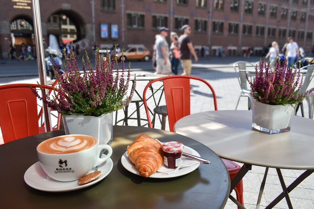 Фото отеля 3