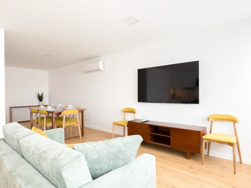 Фото Vibrant Porto Apartments-Campo 24