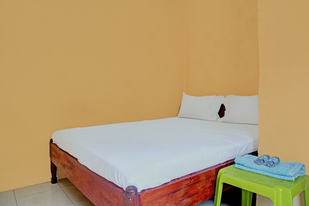 Фото Spot On 92412 Homestay Eka Fortuna Ranau