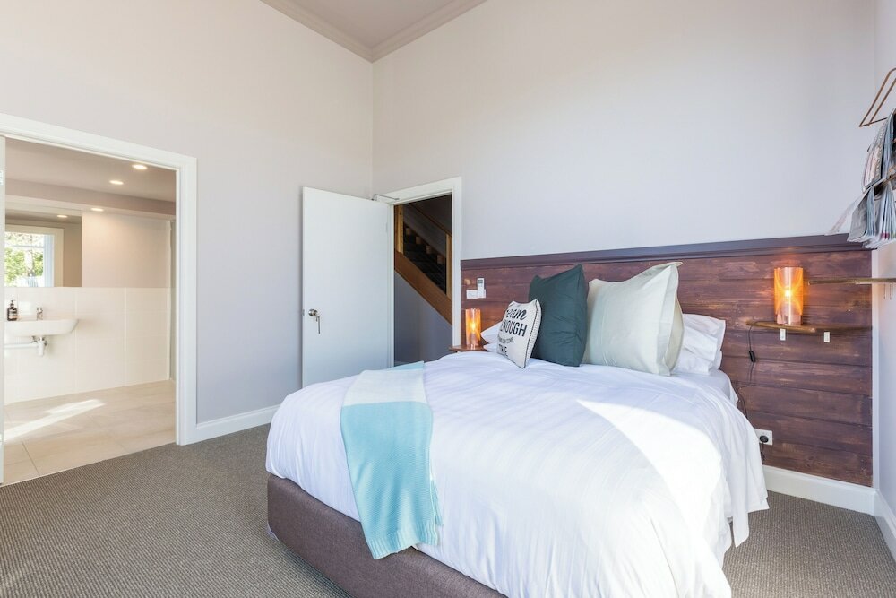 Фото The Old Mechanics