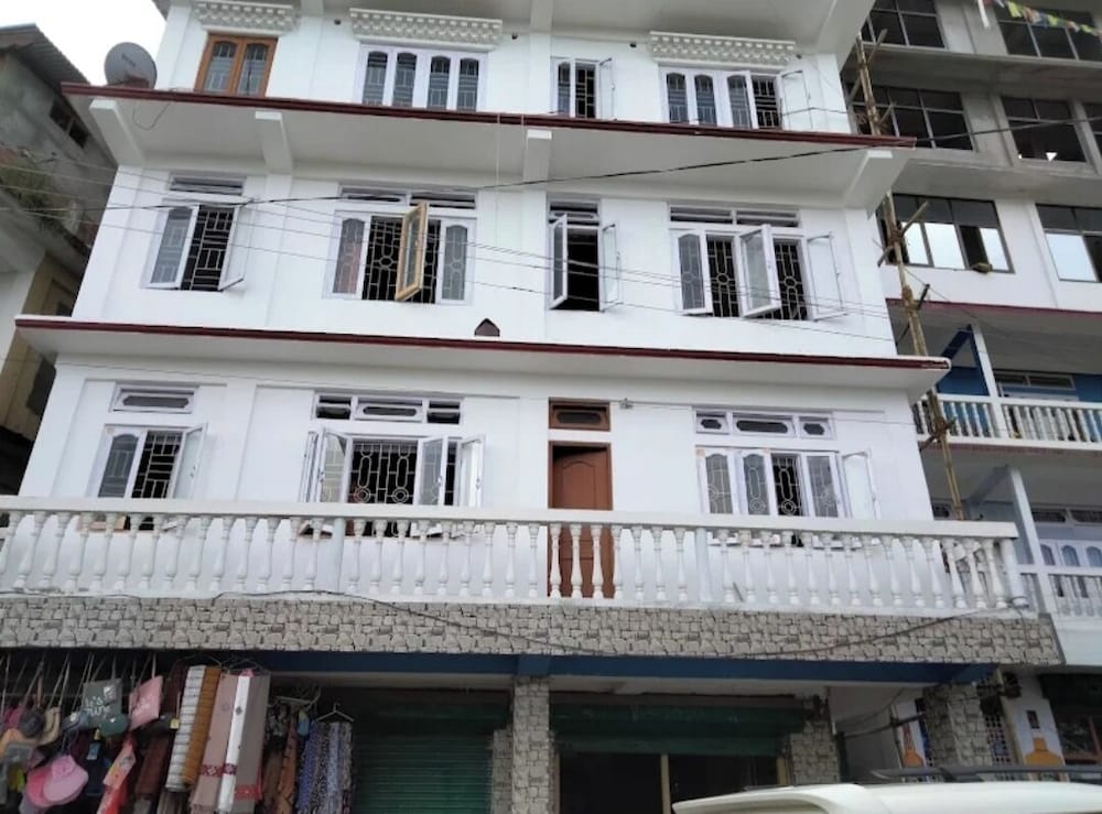 Фото отеля 3