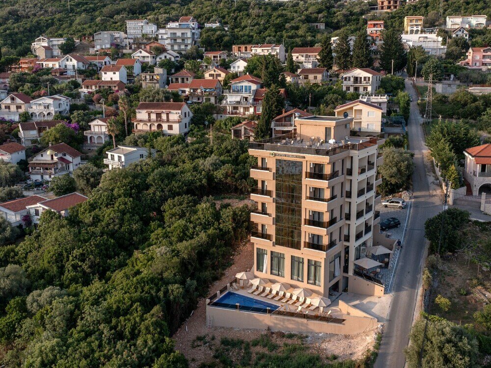 Фото Hotel Diman