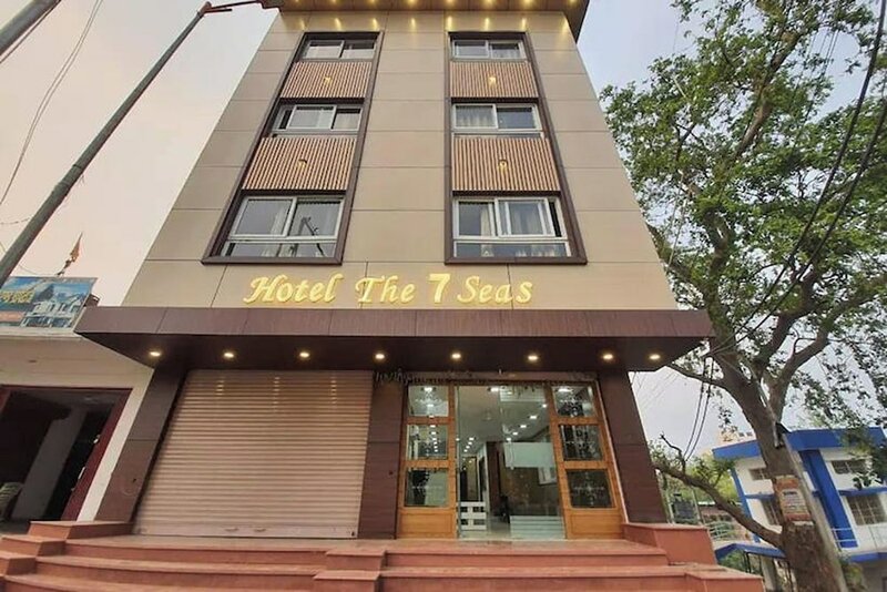 Гостиница Hotel The 7 Seas