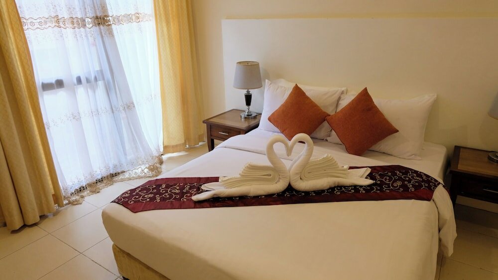 Фото Villa Raya Private Pool Villas Resort