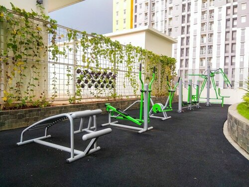 Гостиница Comfy Studio Apartment at Springlake Summarecon Bekasi в Бекаси