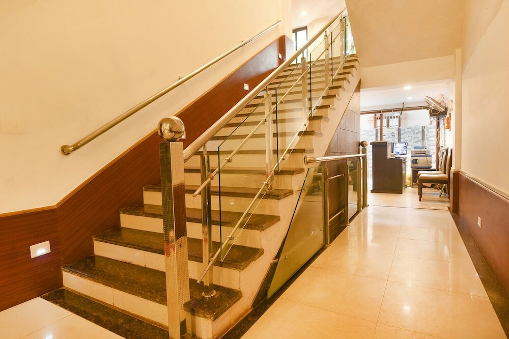 Фото FabExpress Raj Imperial by Rivasa, Calangute